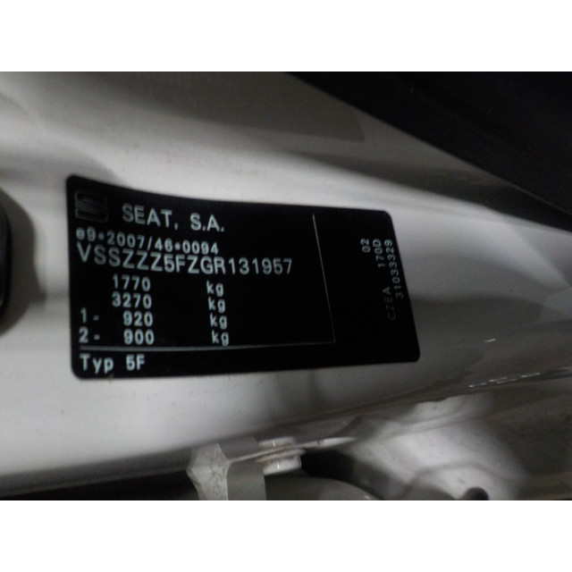 Slot mechaniek portier elektrisch centrale vergrendeling rechts achter Seat Leon (5FB) (2014 - heden) Hatchback 5-drs 1.4 TSI ACT 16V (CZEA)