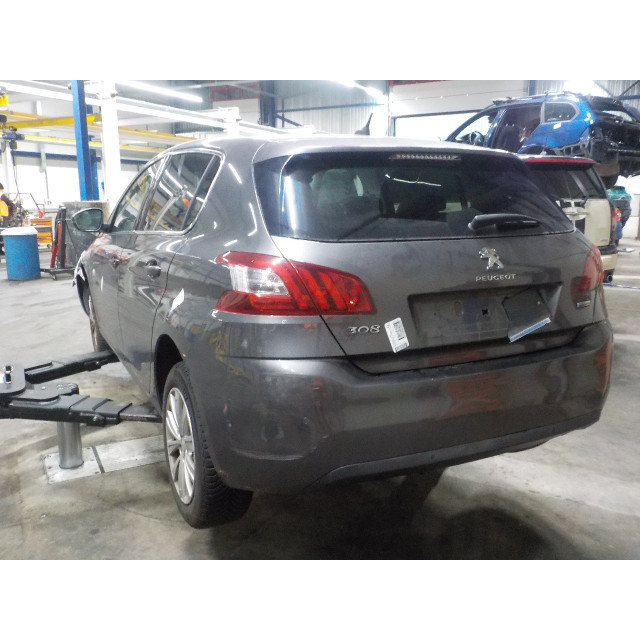 Module xenonverlichting links Peugeot 308 (L3/L8/LB/LH/LP) (2013 - 2021) Hatchback 5-drs 1.2 12V e-THP PureTech 130 (EB2DTS(HNY))
