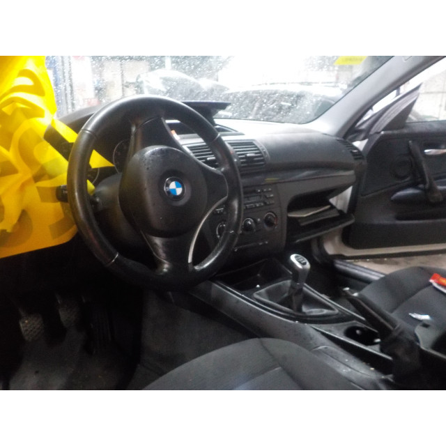 Slot mechaniek kofferdeksel achterklep elektrisch BMW 1 serie (E81) (2008 - 2011) Hatchback 3-drs 116i 2.0 16V (N43-B20A)