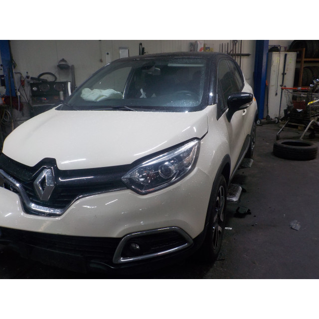 Dagrijverlichting links voor Renault Captur (2R) (2013 - heden) SUV 0.9 Energy TCE 12V (H4B-400(H4B-A4))
