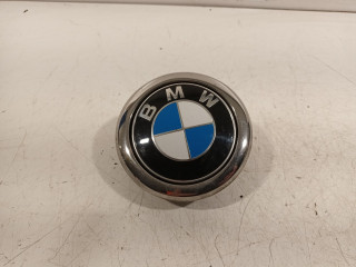 Embleem BMW 1 serie (F20) (2011 - 2015) Hatchback 5-drs 116i 1.6 16V (N13-B16A)