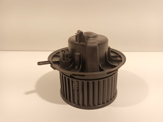 Kachel ventilator motor Volkswagen Caddy III (2KA/2KH/2CA/2CH) (2004 - 2010) Van 2.0 SDI (BDJ)