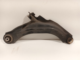 Draagarm links voor Renault Clio IV (5R) (2012 - heden) Hatchback 5-drs 0.9 Energy TCE 90 12V (H4B-400(H4B-A4))