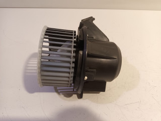 Kachel ventilator motor Smart Fortwo Coupé (453.3) (2014 - heden) Hatchback 3-drs 0.9 TCE 12V (M281.910)
